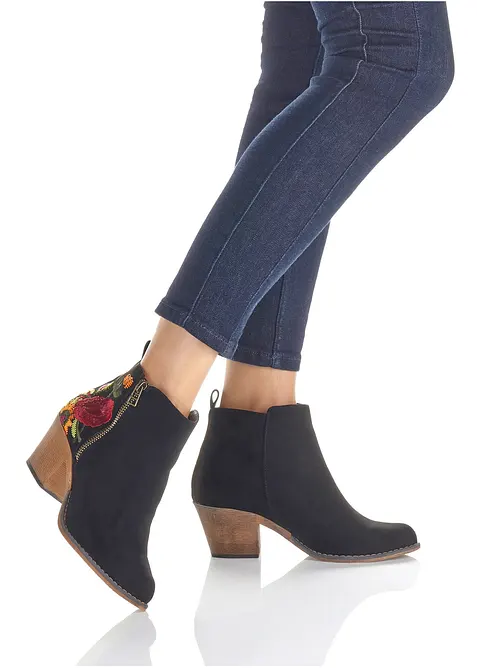 Kovbojská kotníková obuv s výšivkou, bonprix