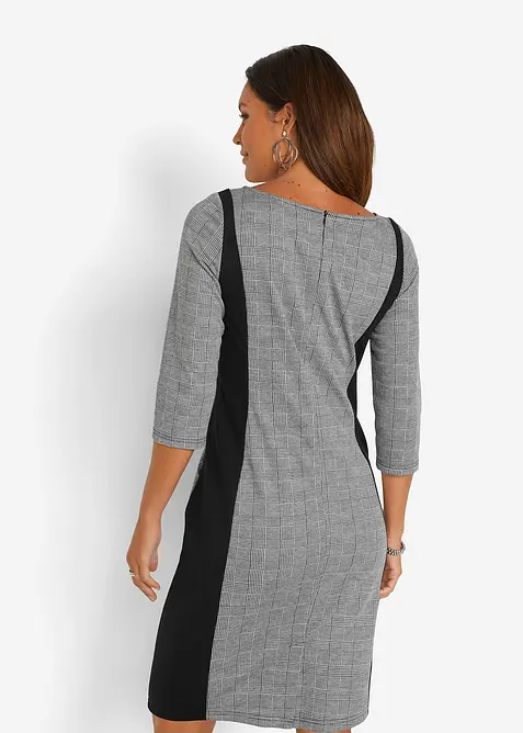 Pouzdrov&eacute; &scaron;aty s v&yacute;&scaron;ivkou s flitry, bonprix