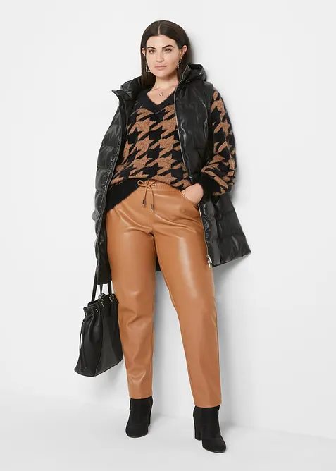 Kalhoty bez zap&iacute;n&aacute;n&iacute; z uměl&eacute; kůže, bonprix