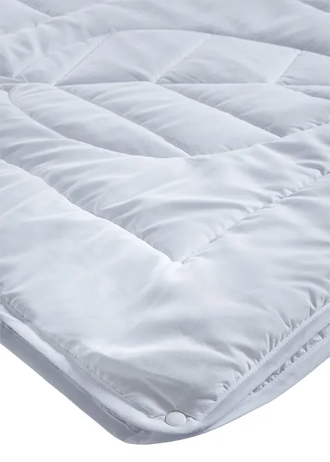 Celoročn&iacute; přikr&yacute;vka pro alergiky, bonprix