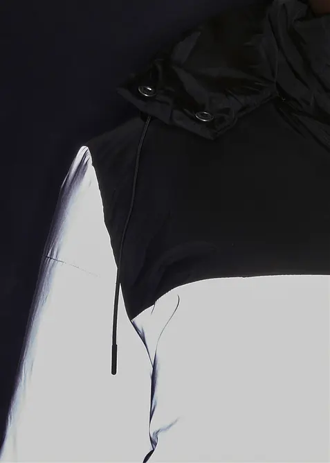 Pro&scaron;&iacute;van&aacute; funkčn&iacute; bunda s reflexn&iacute;mi prvky, bonprix