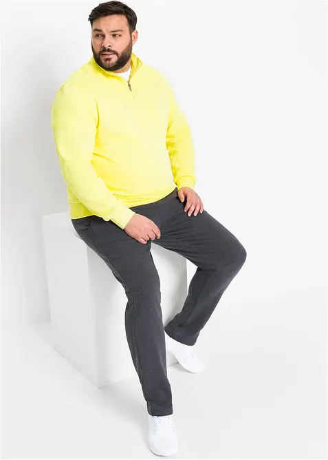 Joggingov&eacute; kalhoty s rovn&yacute;m spodn&iacute;m okrajem, uvnitř měkce počesan&eacute;, bonprix