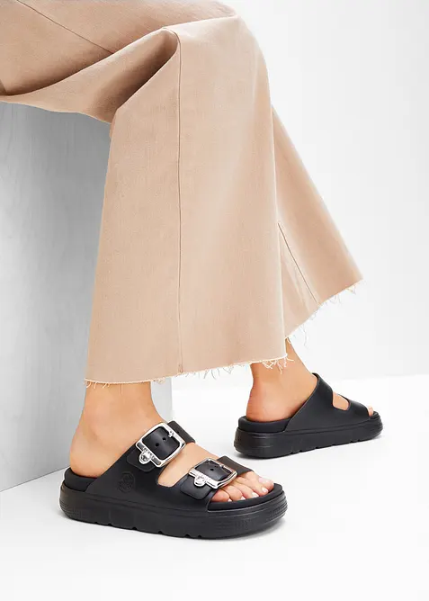 Pantofle značky Rieker, Rieker