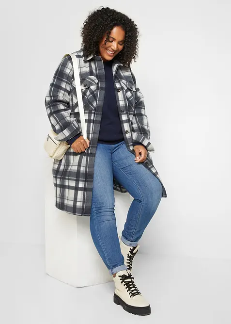 Pleten&yacute; svetr s kulat&yacute;m v&yacute;střihem, bonprix