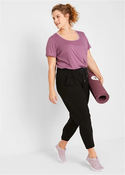 Sportovn&iacute; kalhoty z udržiteln&eacute; visk&oacute;zy, 7/8 d&eacute;lka, bonprix