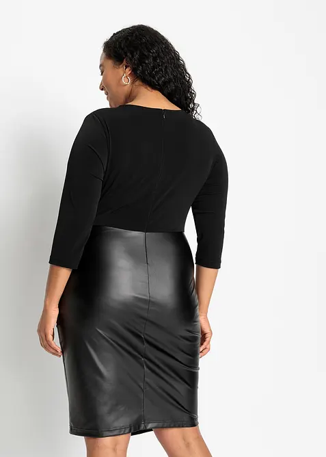 &Scaron;aty z uměl&eacute; kůže, s horn&iacute;m d&iacute;lem ze žerzeje, bonprix