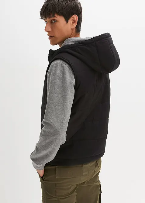 Prošívaná vesta s kapucí a detaily z imitace kůže, bonprix