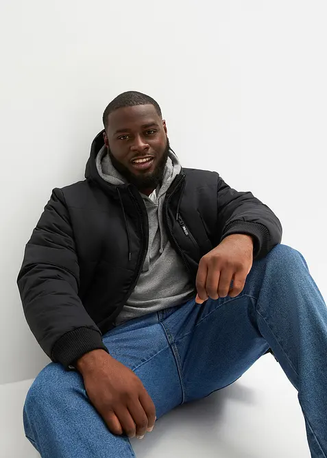 Zimní prošívaná bunda s bluzonovým střihem a kapucí, bonprix