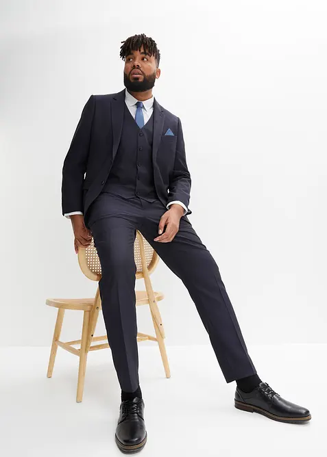 Oblek s vestou a kravatou (4d&iacute;ln&aacute; souprava), Slim Fit, bonprix