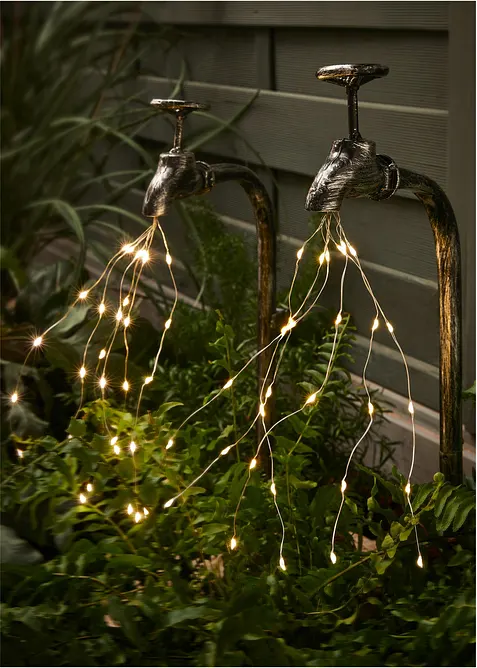 Sol&aacute;rn&iacute; zahradn&iacute; zapichov&aacute;tko ve tvaru kohoutku (2 ks), bonprix