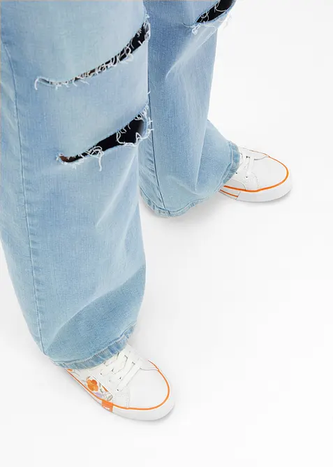 Tenisky značky Mustang s výšivkou, Mustang