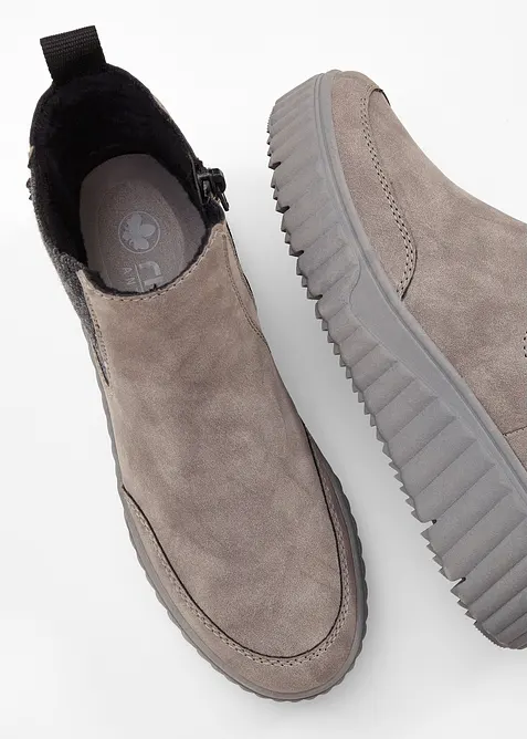 Pohodln&aacute; kotn&iacute;kov&aacute; obuv značky Rieker, s pod&scaron;&iacute;vkou, Rieker