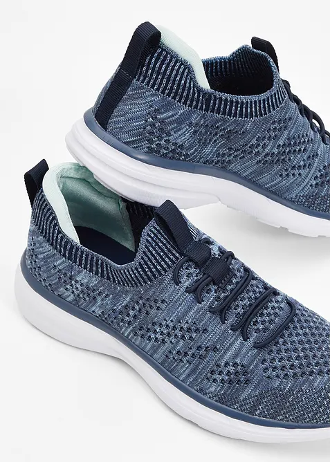 Pohodlné nazouvací tenisky z měkkého materiálu, bonprix