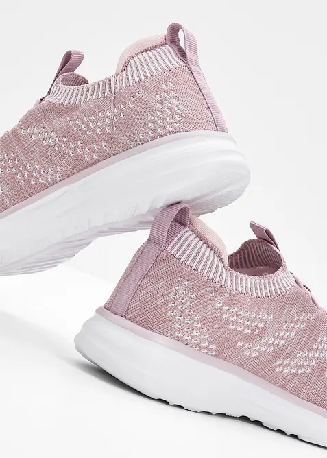 Pohodln&eacute; nazouvac&iacute; tenisky z měkk&eacute;ho materi&aacute;lu, bonprix