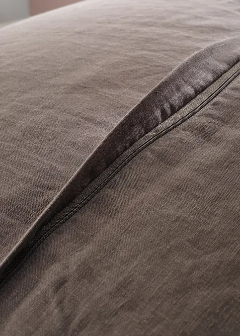 Kvalitn&iacute; lněn&eacute; povlečen&iacute;, bonprix