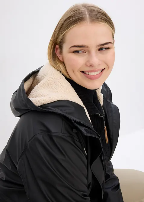 Bunda do de&scaron;tě s medv&iacute;dkovou pod&scaron;&iacute;vkou, z voděodoln&eacute;ho materi&aacute;lu, bonprix