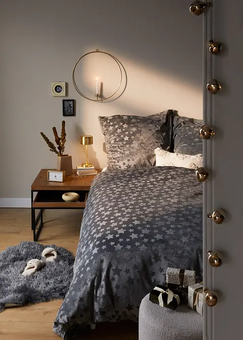 Povlečen&iacute; s hvězdami, bonprix