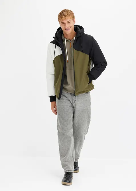 Zimní bunda s kapucí ve stylu colourblockingu, bonprix