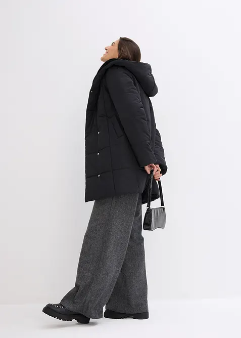 Pro&scaron;&iacute;van&aacute; bunda s umělou kože&scaron;inou, bonprix