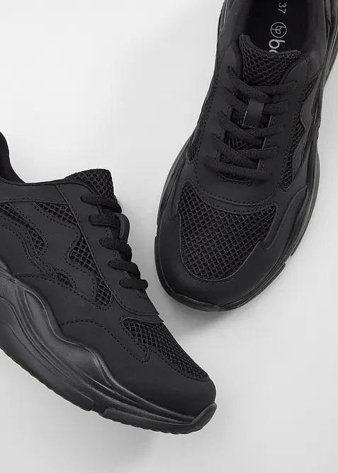 Robustní nízké tenisky se síťovanou vsadkou, bonprix