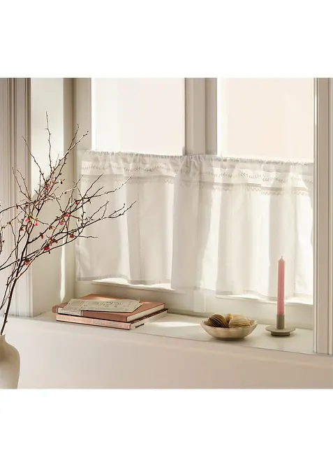 Bavlněná záclona z organické bavlny s krajkovým lemem, bonprix