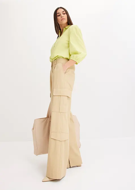 Halenka s balonov&yacute;mi ruk&aacute;vy, del&scaron;&iacute; zadn&iacute; d&iacute;l, bonprix