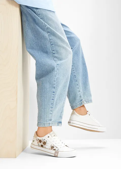 Tenisky značky Mustang s v&yacute;&scaron;ivkou, Mustang