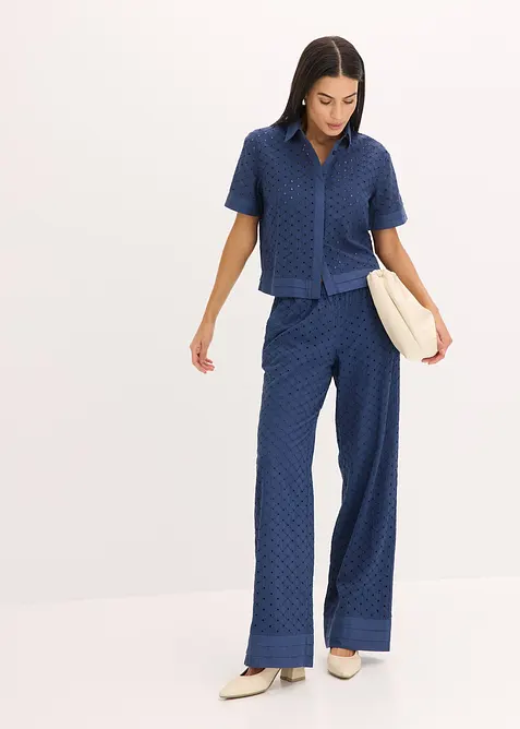 Halenka s d&iacute;rkovanou v&yacute;&scaron;ivkou, bonprix