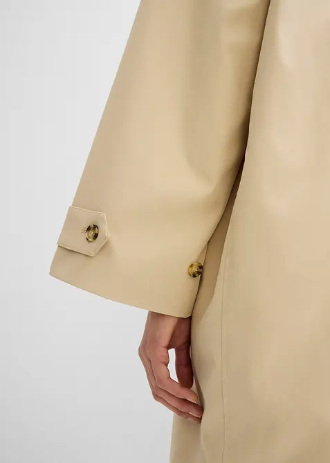 Trenčkot s áčkovým střihem, bonprix