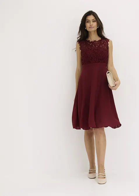 Mini šaty s krajkou, bonprix