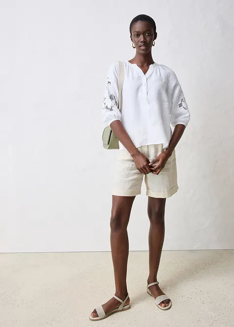 Tunika z čist&eacute;ho lnu, s d&iacute;rkovanou v&yacute;&scaron;ivkou, bonprix