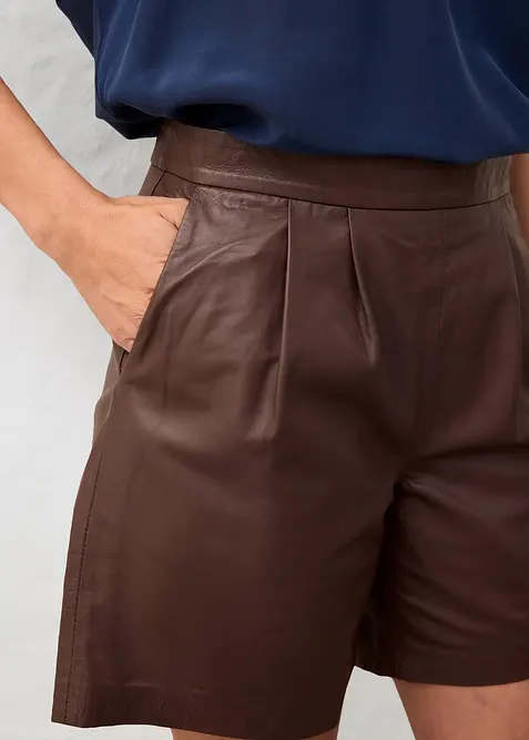 Kožen&eacute; &scaron;ortky z napa jehnětiny, bonprix