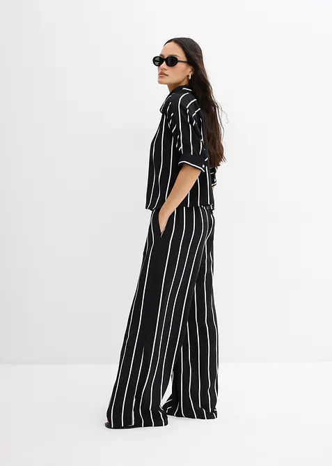 Halenka s krátkým rukávem, ze strukturovaného krepu, bonprix