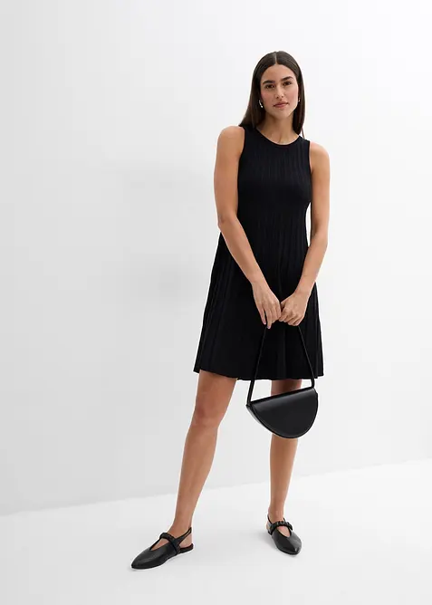 Pletené šaty s áčkovou liní, ze směsi s viskózou, bonprix