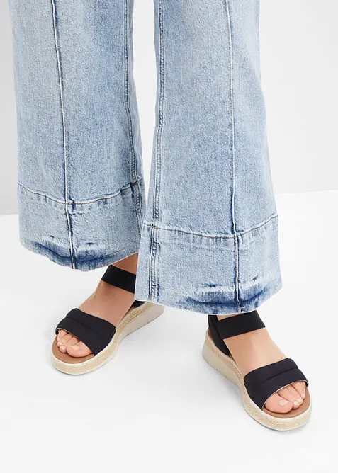 Sandály na klínku značky Skechers, Skechers