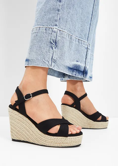 Sandály na klínku, bonprix