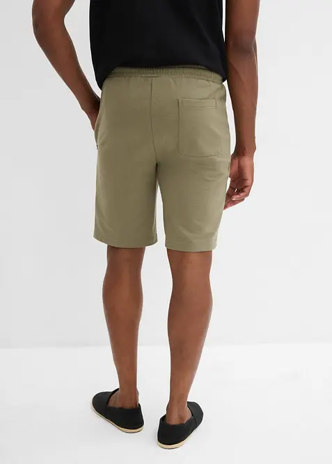 Teplákové bermudy s praktickými kapsami na zip, bonprix