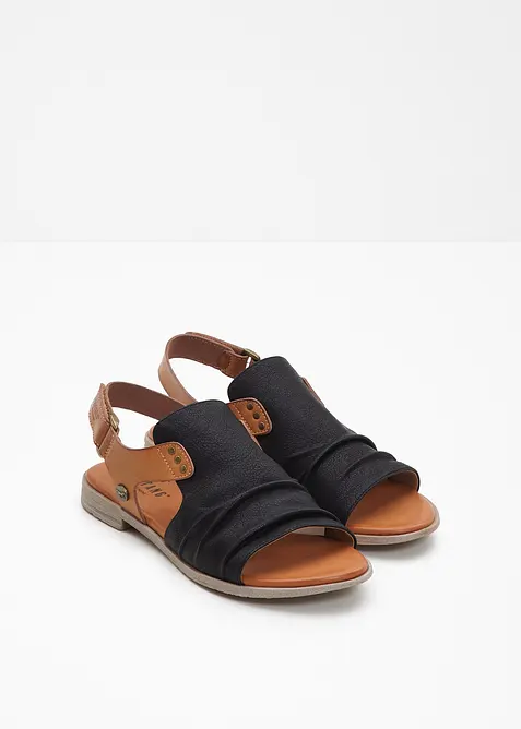 Sandály značky Mustang, Mustang