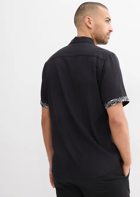 Košile s krátkým rukávem, Slim Fit, z viskózy, bonprix