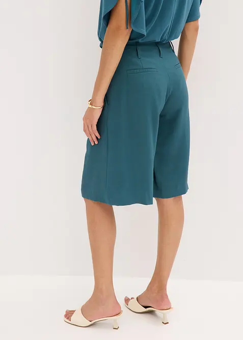 Široké bermudy se záhyby v pase, bonprix