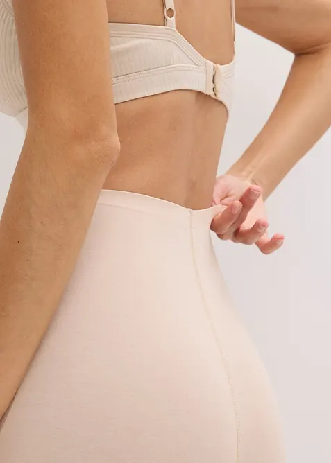 Neviditeln&eacute; stahovac&iacute; kr&aacute;tk&eacute; leg&iacute;ny z bavlny, lehk&yacute; tvaruj&iacute;c&iacute; efekt, bonprix