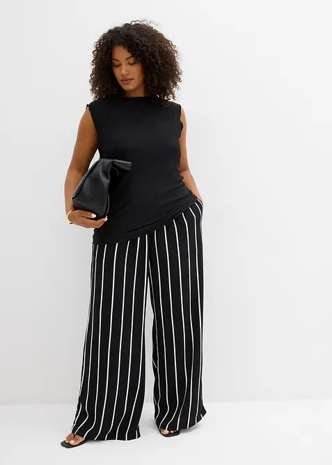 Top ze strukturovaného materiálu se zmačkanou úpravou, bonprix