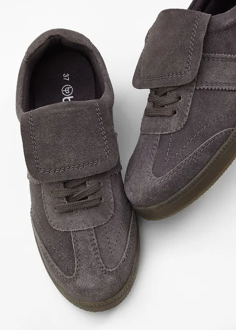 Nízké tenisky z kůže, bonprix