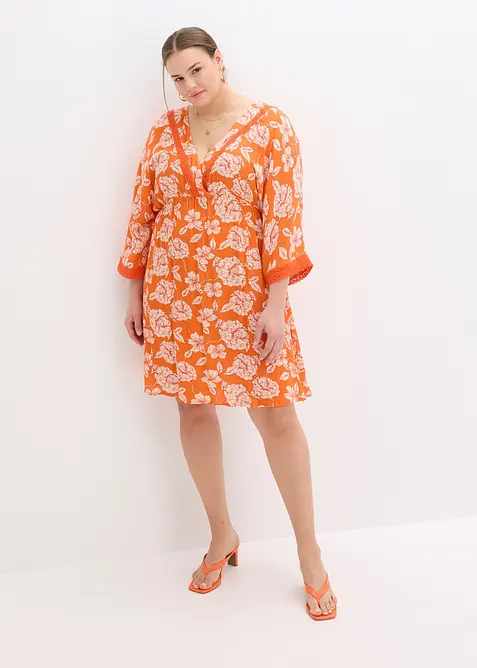 Tunikové šaty s krajkou, ze strukturované viskózy, bonprix