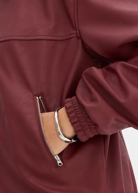 Oversize bunda z umělé kůže, bonprix