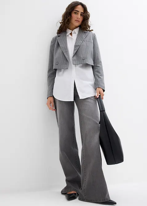 Krátký blejzr s límcem s klopami, bonprix