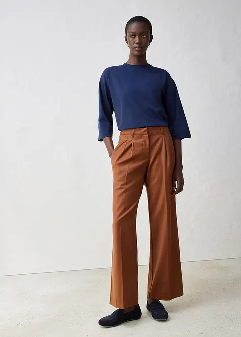 Tričko s lichoběžníkovým střihem a s podílem hedvábí, bonprix