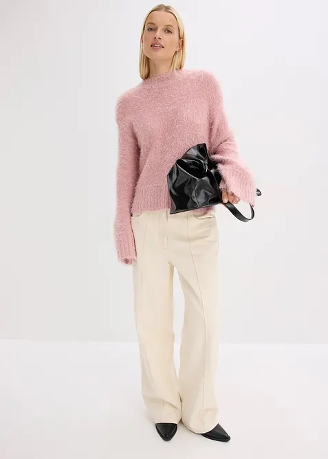 Boxy svetr z hebké peříčkové příze, bonprix