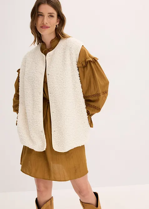 Vesta z medv&iacute;dkov&eacute;ho fl&iacute;su, bonprix