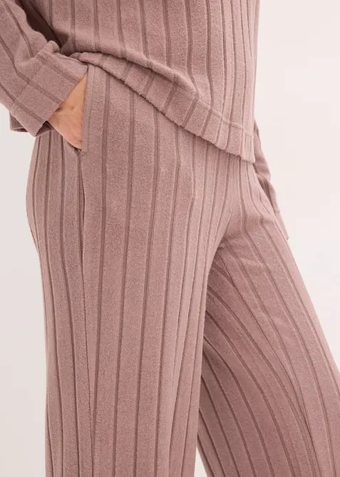 Dom&aacute;c&iacute; souprava z měkk&eacute;ho žebrovan&eacute;ho materi&aacute;lu, oversize, bonprix